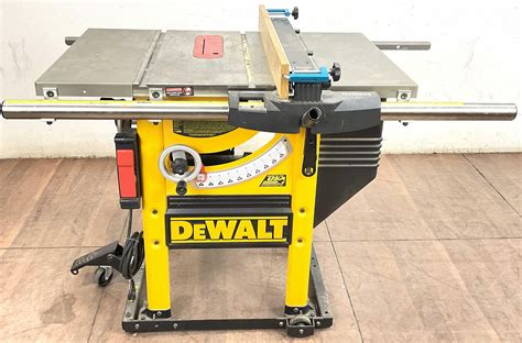 Lot - DeWalt Table Saw Mo. 388290-00
