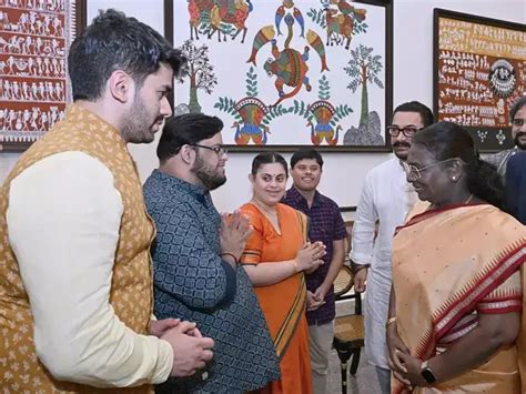 Aamir Khan and Gauri Spratt host President Droupadi Murmu at Sitaare ...