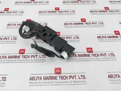 Versa Cgg-4232-nb3-228L-d024 Pneumatic Double Acting Solenoid Valve ...