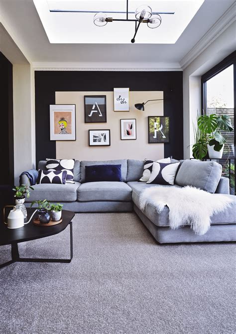 7 Stunning Living Room Ideas with Grey Sofa – HOMYSTYLE