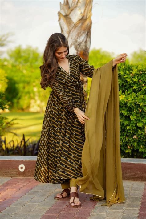 Daisy Rayon Mustered Green Coloured Suit Set – The store of Bufani
