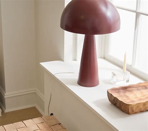 Hastings Table Lamp (22