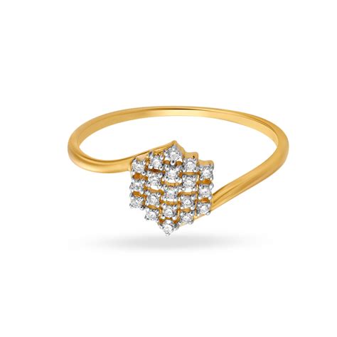 Magnificent Floral Cluster Look Gold and Diamond Finger Ring