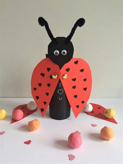 Toilet Paper Roll Ladybug craft for kids - Curious and Geeks