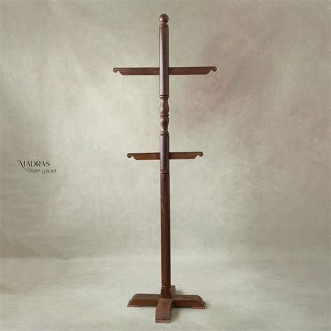 Saree Business – Madras Prop Store