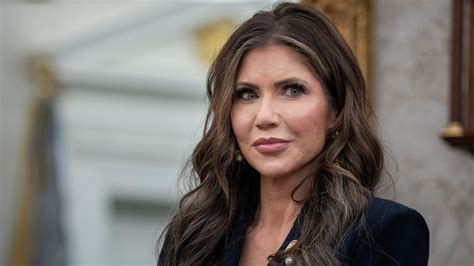 Arrestan a chileno sospechoso de robar el bolso de la jefa de seguridad ...