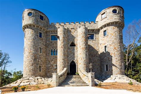 Tennessee castles: 11 medieval-looking buildings you need to see