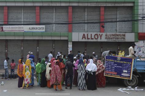 Coronavirus LIVE: Narendra Modi asks chief ministers to provide ...