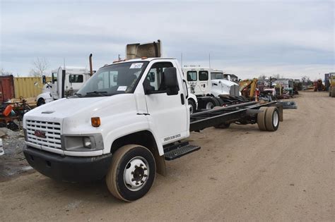 2005 GMC TopKick C5500 Single Axle Cab & Chassis Truck - Chevrolet, Automatic For Sale, 179,209 ...
