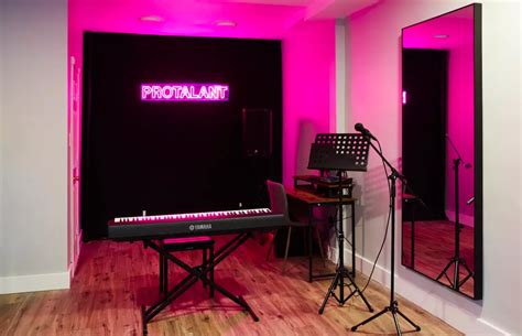 PROTALENT Vocal Lessons in New York | Groupon