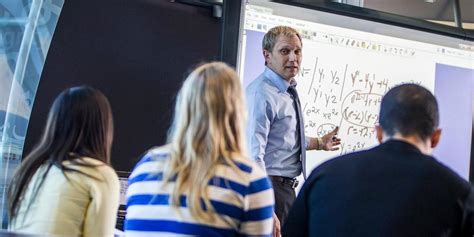Self-service analytics advances higher education | SAS India