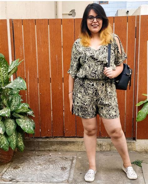 B/W ruffled wrap playsuit – Sikhat