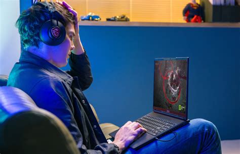 Cyborg 15 B13W – Cyber Up!