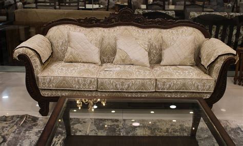 Nampally furniture store Interior Park asked to pay Rs. 1L compensation ...