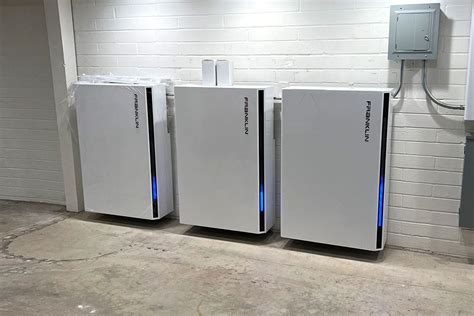 How to Install Solar Battery Backup 的图像结果