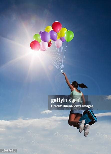 Skirt Flying Prank 的图像结果