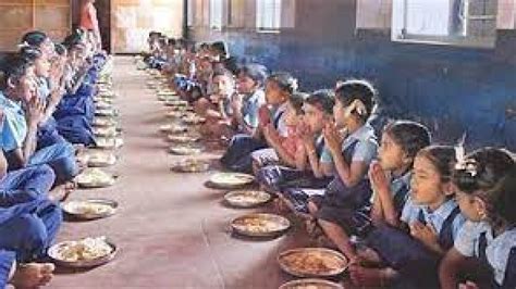 Mid Day Meal Scheme: मिड डे मील में स्कूलों को देनी होगी प्रबंधन और ...