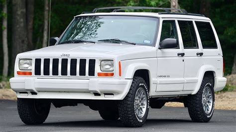 Jeep Cherokee XJ Sport For sale - Low Mileage Original Cherokee XJ For Sale — Davis AutoSports
