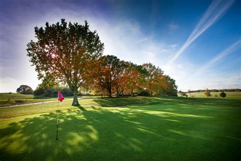 Councillor blasts ‘keyboard warriors’ after sale of popular golf course