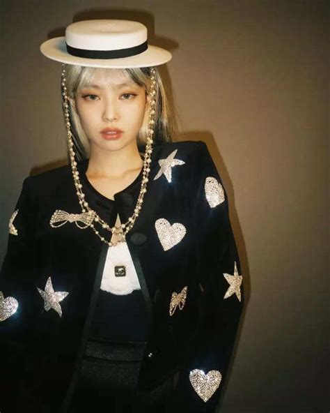 BLACKPINK's Jennie is the fashion icon we need right now! These photos ...
