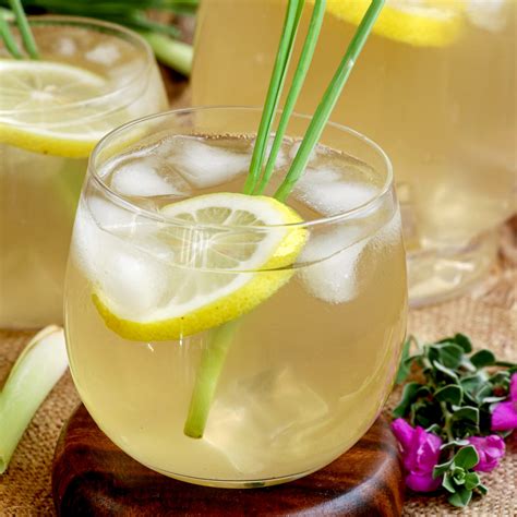 Lemongrass and Ginger Juice - Foxy Folksy