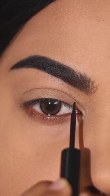 Stroke Of Genius Heavy-Duty Kohl | SUGAR Cosmetics | Buy...