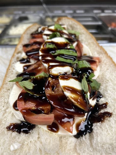 Charlie's On Main Pizza | Just another smartonlineorder.com site