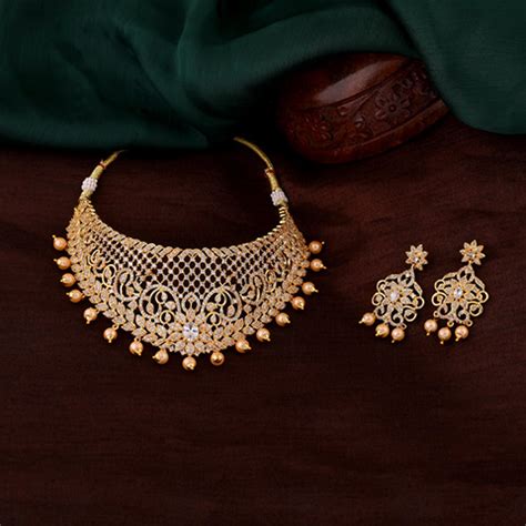 How to Wear the Bridal necklace Set by ESTELE on Your Wedding Day – Estele