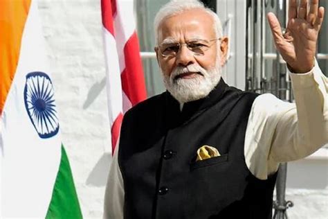 सरकारकडून महिलांना मोफत मिळत आहेत शिलाई मशीन, जाणून घ्या पात्रता..