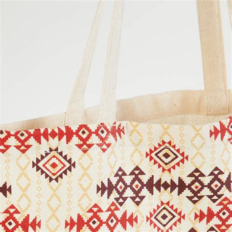 Buy Garnet Printed Tote Bag from Home Centre at just INR 149.0