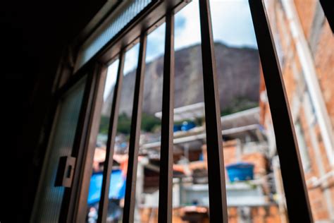 What Does Released on Recognizance Mean? A Complete Guide - Midwest Bonding