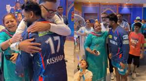 IPL 2025: Rishabh Pant Touches Feet Of Avesh Khan's Parents In A ...
