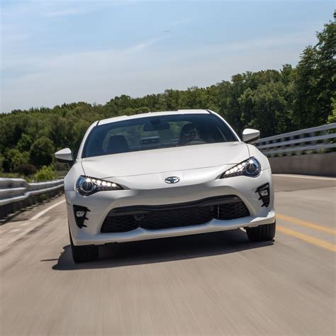 Toyota FT 86 TRD - Tăng tốc đầy ấn tượng với bộ trang bị TRD! - Chùa Phước Huệ