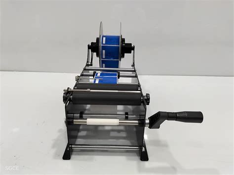 SGCE™ MT-30 Manual Labelling Machine | Round Bottle Labeling Machine ...