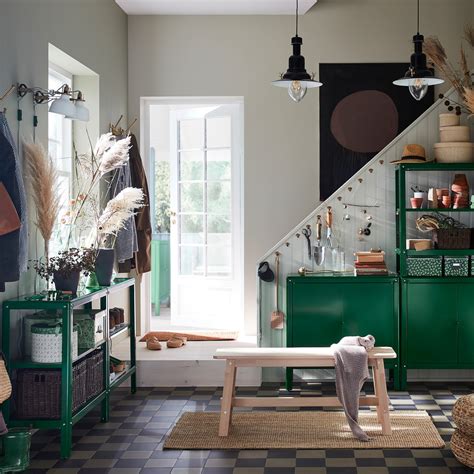 A hallway with room for everything, and everyone - IKEA