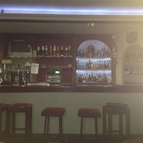 KEANES OYSTER BAR & RESTAURANT (Kilkee) - B&B Reviews, Photos, Rate ...