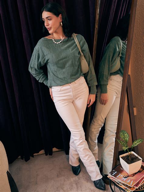 Women Solid Green Boat Neck Drop-Shoulder Sleeves Acrylic Ribbed Hem ...