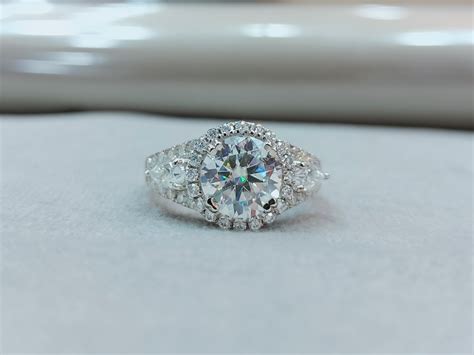 Moissanite Round Pear Shape Ring-lR00076 - Moissani.in