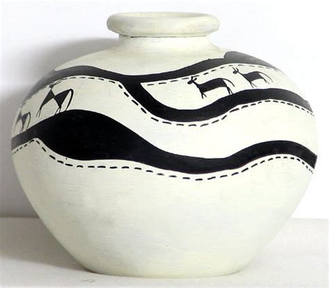 Buy DollsofIndia White Flower Pot with Hand Painted Warli Painting ...