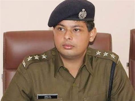 The SP of Amreli taluka police station transferred 50 policemen ...