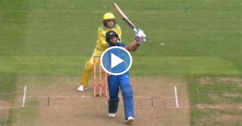 नाद नाद नादच! कॉमनवेल्थ गेम्समधील भारताची 'सिक्सर क्विन' बनली हरमनप्रीत ...