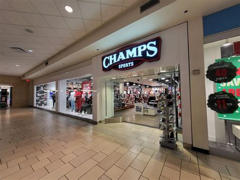 Champs Sports — LaPalmera Mall