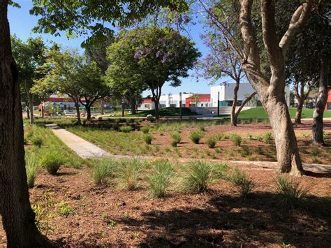 West Riverside Elementary