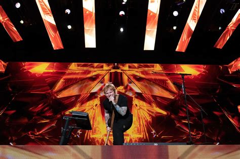 See photos of Ed Sheeran's concert at F1 in Austin