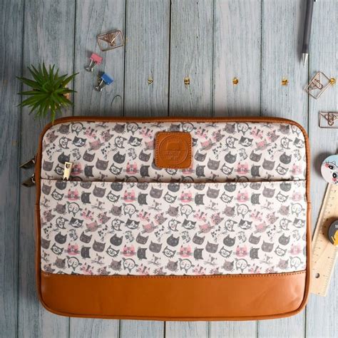 Buy Laptop Bags Online | LBB