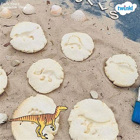 Enveloping Schema Play Ideas in Early Years - Twinkl