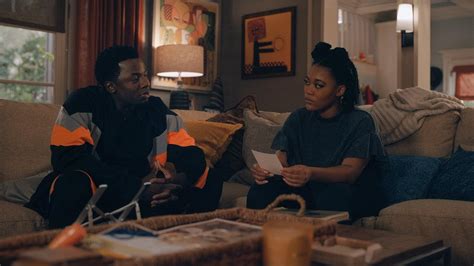 The Crossover (S01E08): Rebound Summary - Season 1 Episode 8 Guide