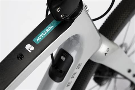Chapter2 AO Gravel Disc Brake Frameset-Silver Matt
