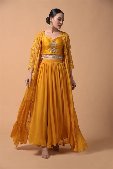 Band, Baaja, Baraati: 10 Stunning Outfits For The Shaadi Guest… You’ll ...