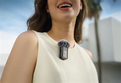 DJI Mic 2 Latest model Compact Digital Wireless Microphone System/Reco ...